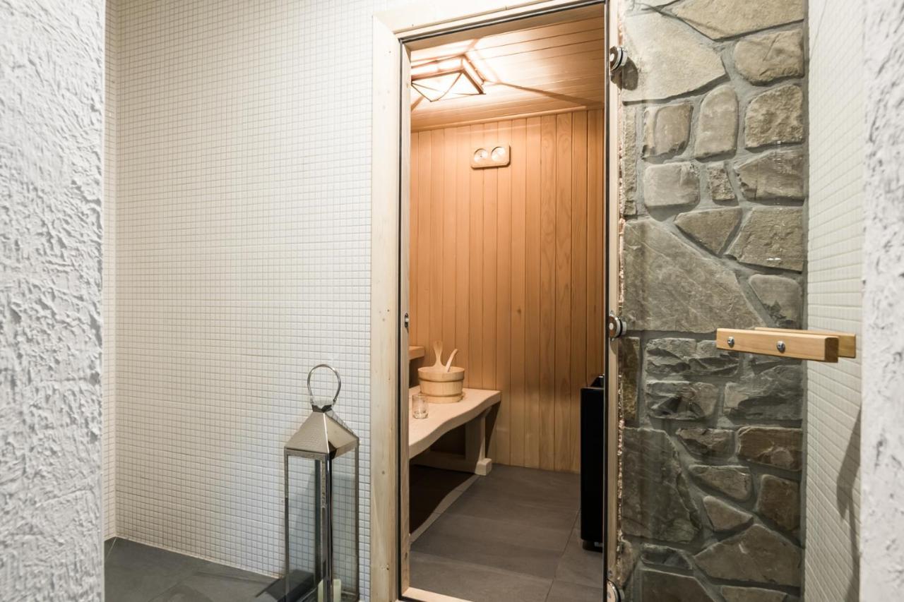 Krokus Park Residence 코스실리스코 외부 사진